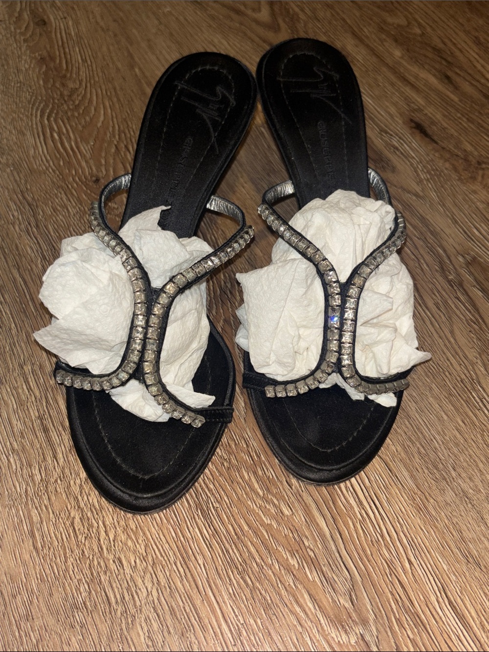 Giuseppe Zanotti Black Rhinestone Strappy Kitten Heel Slides - Picture 10 of 10